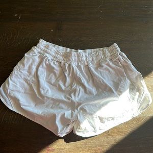 Lululemon hotty hot short